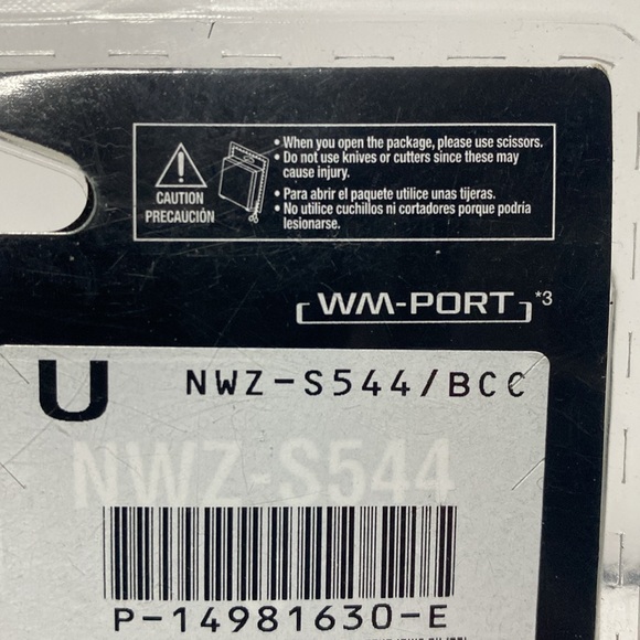 Sony Walkman 8GB Portable Digital Media Player FM Tuner - Black (NWZ-S544) RARE - Picture 7 of 9